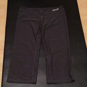 Bench capris crop